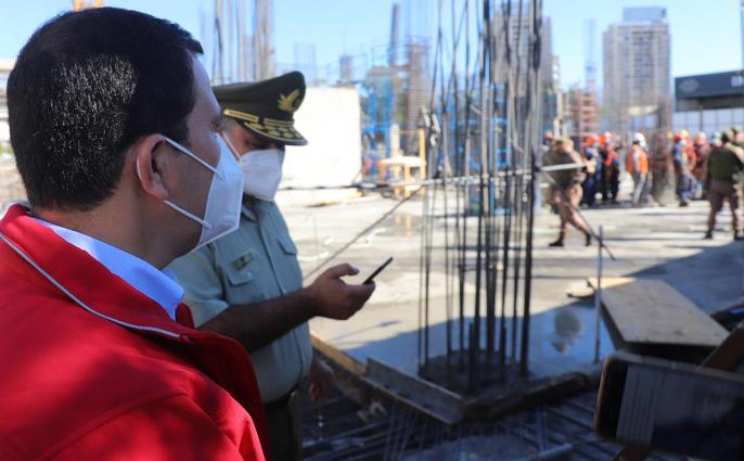 En fiscalización liderada por Intendente Guzmán detectan a empresas constructoras en obras y se abren sumarios sanitarios