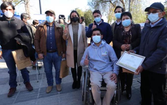 INDAP conmemoró día del campesino en O’Higgins con la entrega de maquinaria y distinciones