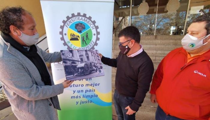 Alcalde Juan Ramón Godoy destaca aumento de sueldos en trabajadores recolectores de basura