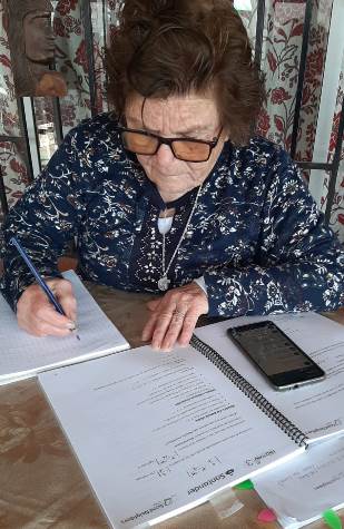 A los 80 años Zoraida Cornejo “Cumplió un Sueño” y sacó su cuarto medio