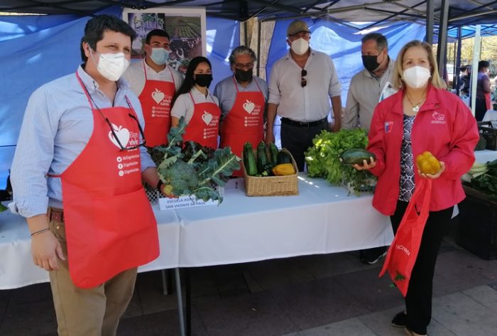 Productores de O’Higgins conmemoraron el Día Nacional de las Frutas y Verduras con una feria de hortalizas