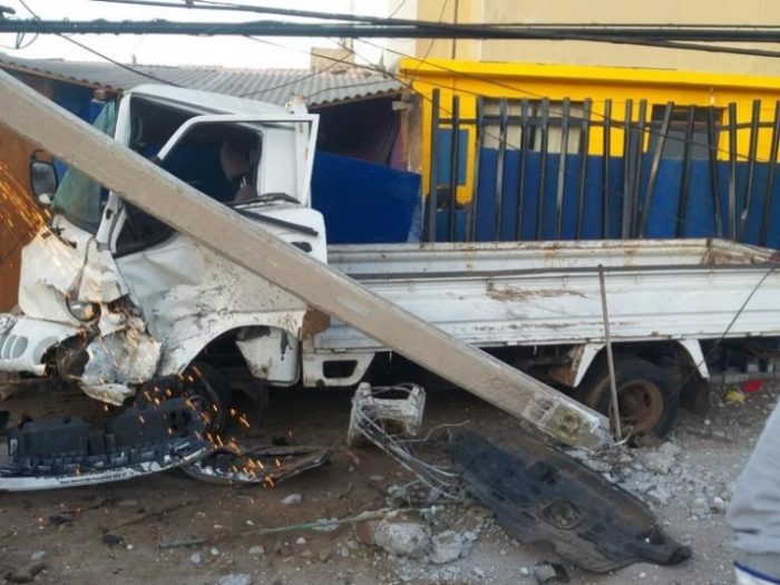 CGE: casi dos millones de clientes sufrieron interrupciones de suministro eléctrico por postes chocados en 2021