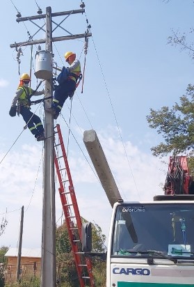 CGE realizó más de 22 mil trabajos de mejora y mantenimiento de infraestructura en redes eléctricas en 2021