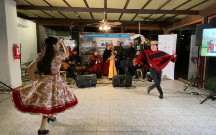 Gobierno Regional financia 43° Concurso Nacional de  Composiciones inéditas de Cueca Santa Cruz 2022