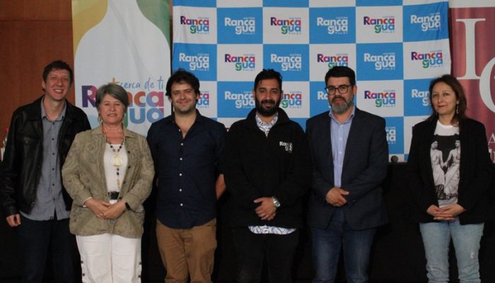 Alcalde Juan Ramón Godoy lanza 1er Concurso Fomento Literario Oscar Castro Zúñiga