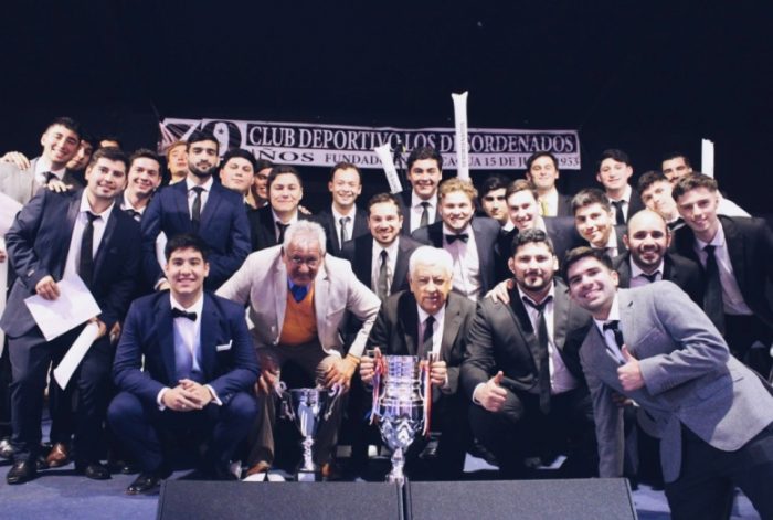 En familia y con sus amigos CDSC Los Desordenados celebraron sus 70 años de vida