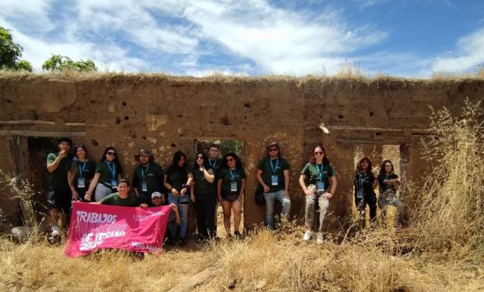 Estudiantes de Rancagua realizaron trabajos voluntarios en la Región del Maule