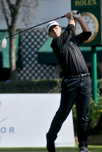 Joven golfista de Olivar se abre camino en la escena nacional
