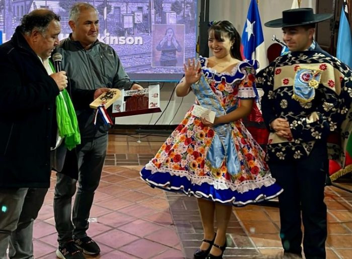 Pareja de Graneros acaparó los elogios en su debut en el nacional de cueca de Arica