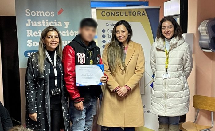 Adolescentes en el Centro Semicerrado de Rancagua se certifican en Emprendimiento y Ventas