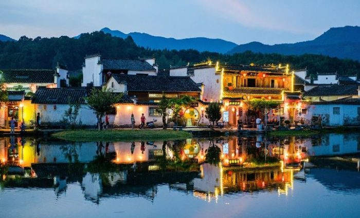 Instituto Confucio de Santo Tomás continúa recorriendo las provincias de China a través de ciclo online de turismo