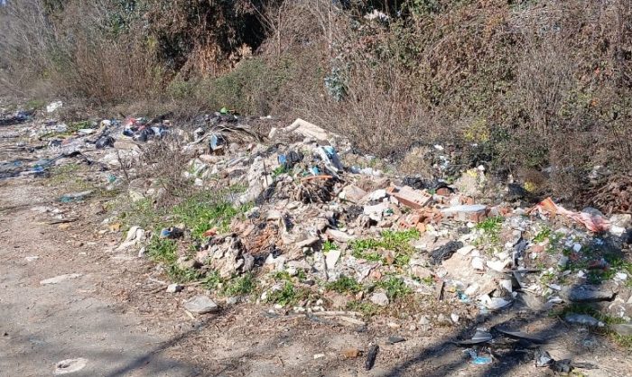 Nuevamente equipos de la Municipalidad de Rancagua realizan limpieza en Callejón Los Quilos