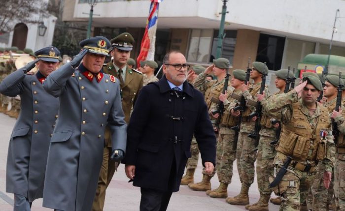 Natalicio de O’Higgins se conmemoró con acto cívico y desfile