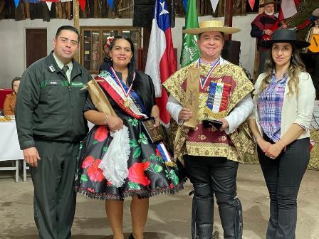 Pareja de Peumo  obtuvo primer lugar en campeonato regional de cueca