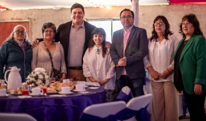 Municipalidad entrega reconocimiento a 4 destacadas vecinas del sector rural de Rancagua