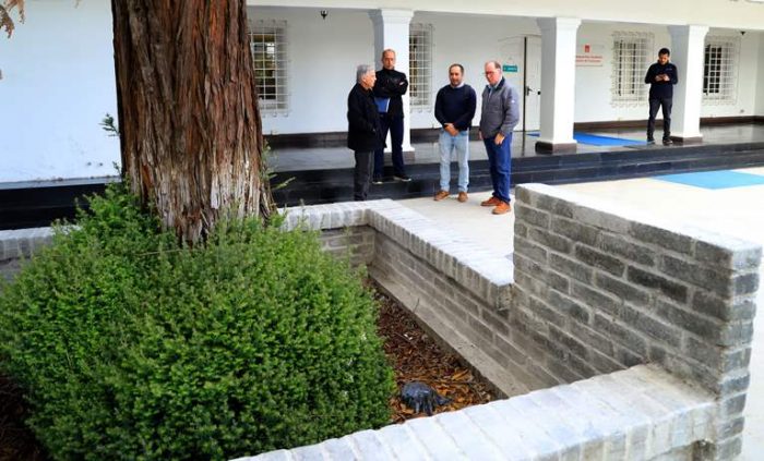 División El Teniente prueba con éxito primera estructura hecha con ladrillos de arena de relave