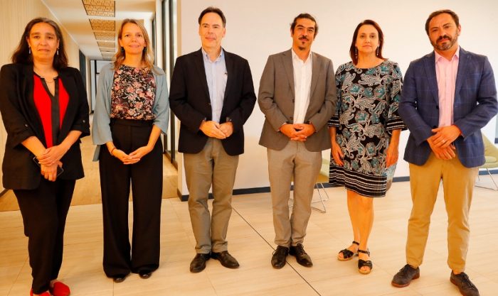 Académica UOH presenta proyecto para la recuperación post incendios en bosques