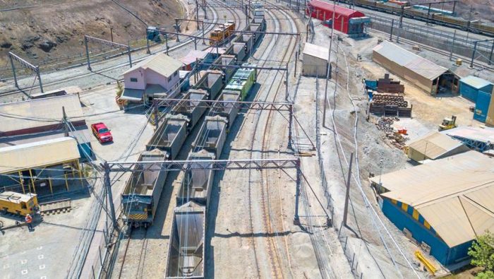 División El Teniente optimiza capacidad de carga de carros de ferrocarril con innovadora película antiadherente