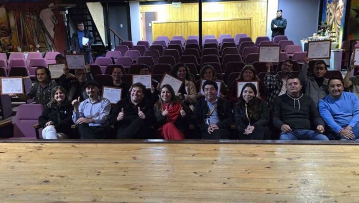 Municipio de Navidad y SENCE celebran a nuevos electricistas y dialogan sobre el futuro de la comuna