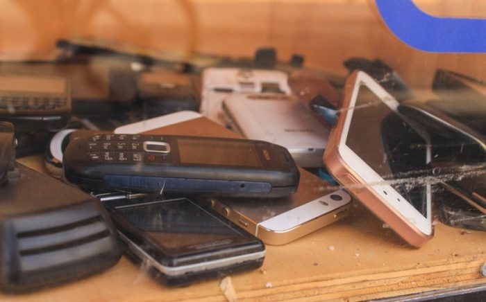 ¿Celulares olvidados en el cajón? Comienza la recolección de aparatos electrónicos en desuso en la Región de O’Higgins