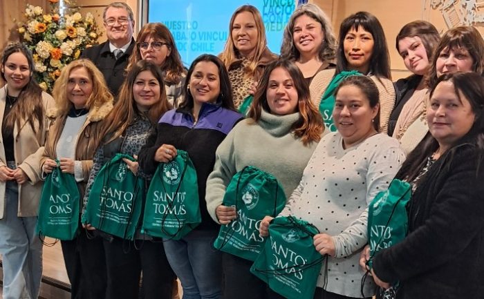 Cien mujeres se suman a la décima versión de “Formando Emprendedor@s” en Santo Tomás