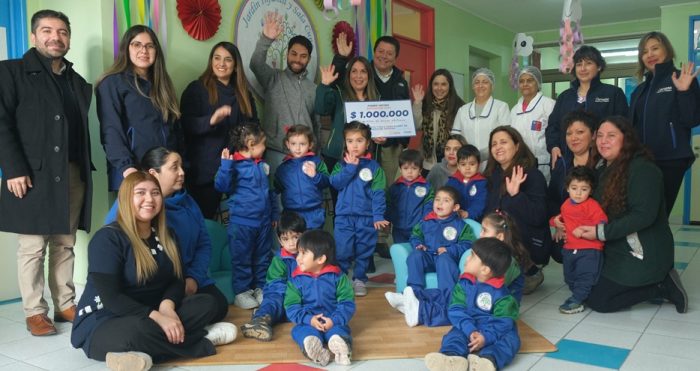 31 establecimientos educacionales de las Regiones de O’Higgins, Valparaíso y Metropolitana se adjudicaron Fondo Vecino de Agrosuper