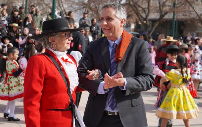Rancagua dio la bienvenida al Mes de la Patria en la Plaza de Los Héroes