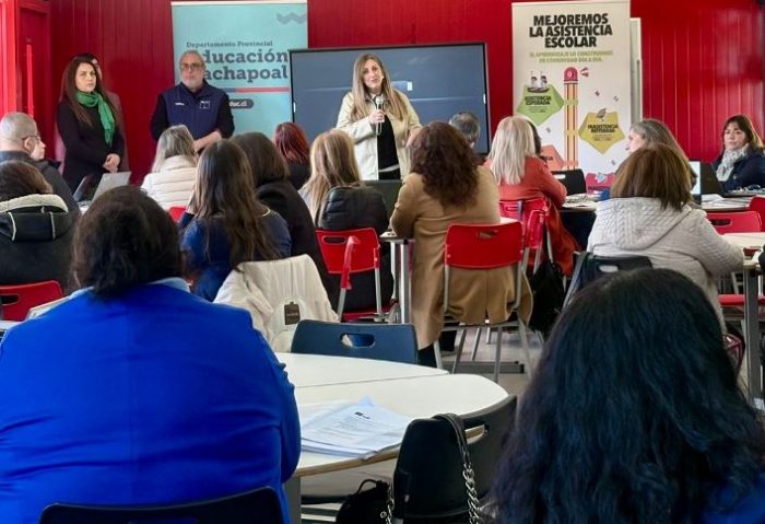 MINEDUC habilita novedosa plataforma digital para fortalecer trayectorias educativas en estudiantes de la región
