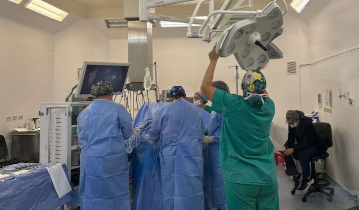 Compromiso y trabajo en equipo marcan avances en listas de espera