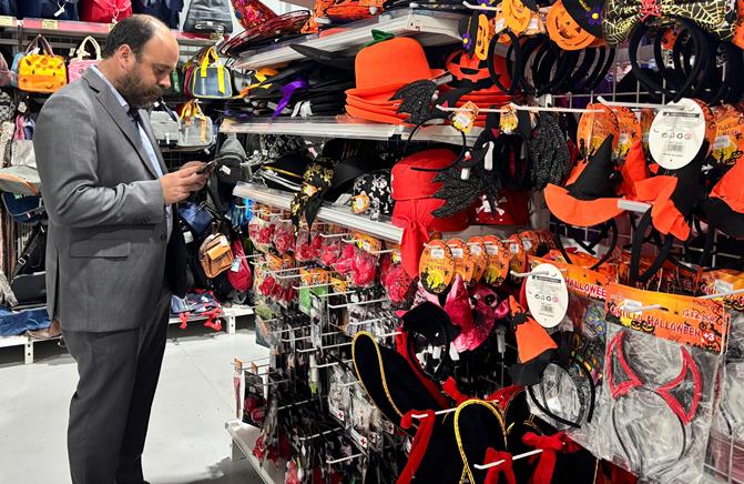 SERNAC fiscaliza mall chinos de la región previo a fiesta de Halloween