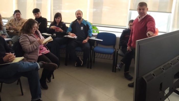 Brigada de Emergencia del Hospital de Santa Cruz actualiza conocimientos en manejo de sustancias peligrosas