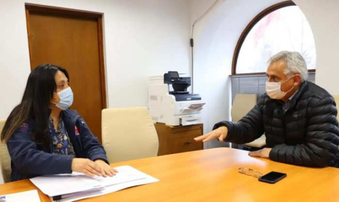 Gobernador y directora regional de ONEMI coordinan acciones para actuar ante situaciones de emergencia