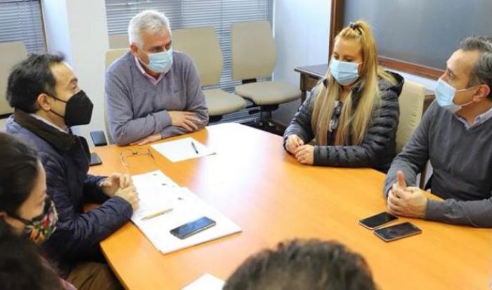 Gobernador Regional compromete apoyo a la salud pública de O´Higgins