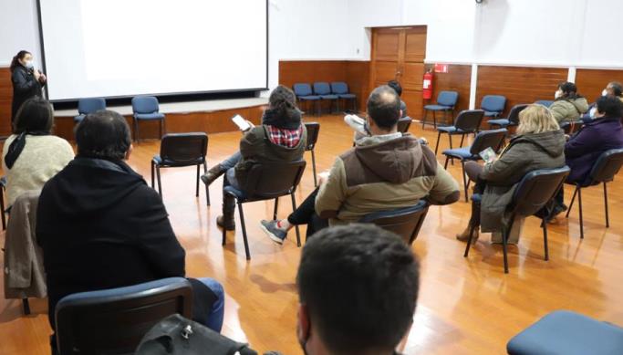 Gobierno Regional capacita a organizaciones sociales en la postulación  al 6% del Fondo Nacional de Desarrollo Regional