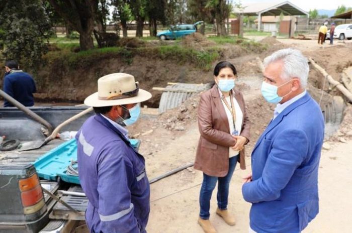Gobernador Regional visita Palmilla y Placilla para evaluar futuras obras y analizar proyectos PMU y FRIL