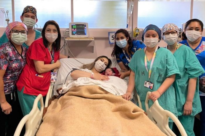 Rocío Anaís fue la primera bebé en nacer en Hospital San Fernando en 2022