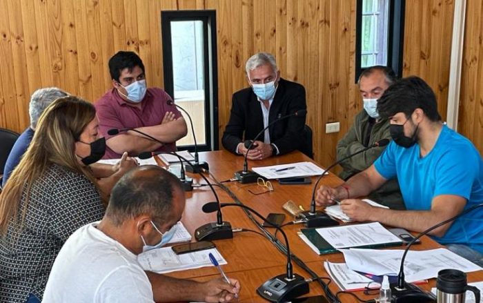 Gobernador Regional se querelló por presunta trata de personas  en trabajos agrícolas de temporada