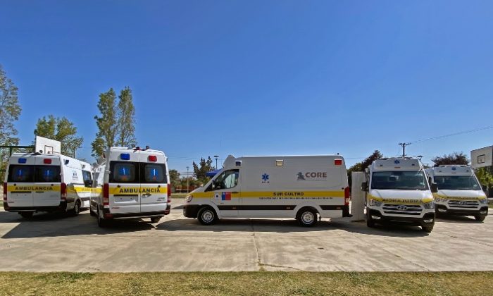 Servicio de Salud entrega cinco ambulancias para seguir fortaleciendo red de urgencia municipal