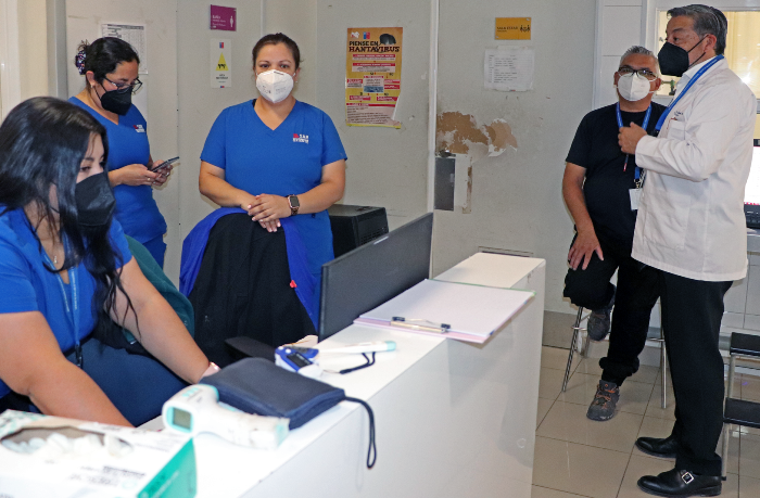 Director del Servicio de Salud conoce en terreno realidad del SAR Oriente