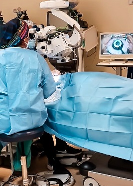 Menor de diez años recibió trasplante de córnea en el HRLBO