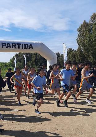 Santa Cruz: 200 escolares corrieron por la esperanza de una mejor Salud Mental