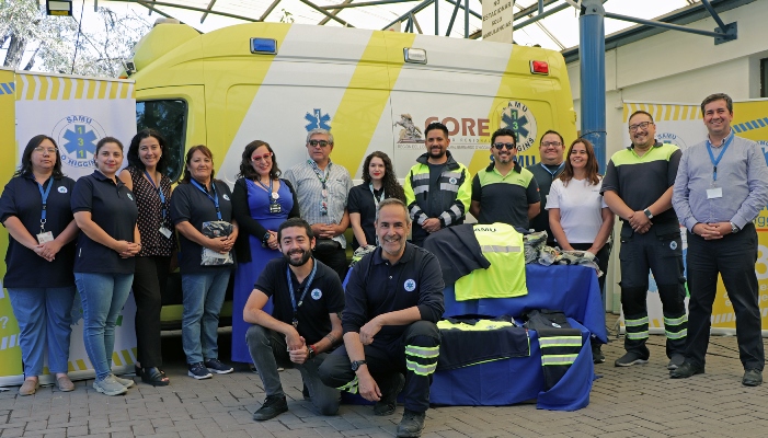 Servicio de Salud entrega indumentaria de trabajo a funcionarios de SAMU