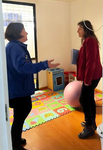 Subsecretaria de Educación visitó sede de Autismo Rancagua