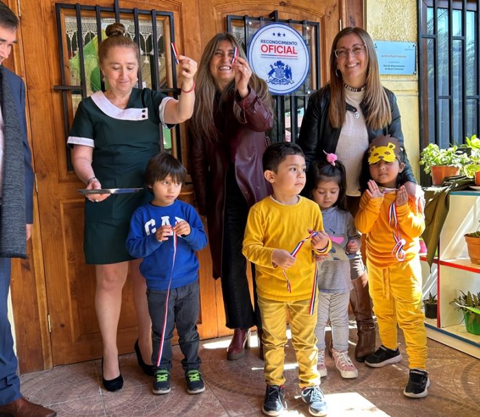 Ministerio de Educación entrega reconocimiento oficial a jardines infantiles de Doñihue