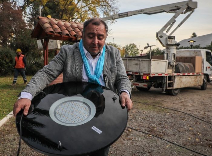 Comenzaron obras que permitirán iluminar y entregar mayor seguridad al centro de Graneros