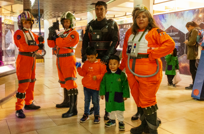 Qué la fuerza los acompañe: Párvulos pudieron aprender sobre el espacio y podrán ganar entradas para el Planetario