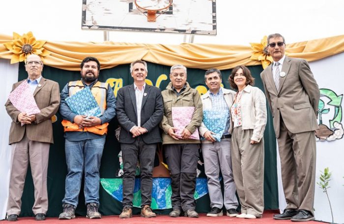 División El Teniente inaugura vivero “Aula Viva” en Colegio Manuel Rojas de Rancagua