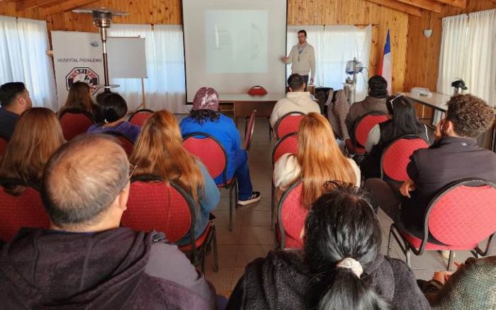 Hospital de Santa Cruz capacita a personal de Urgencia de Pichilemu