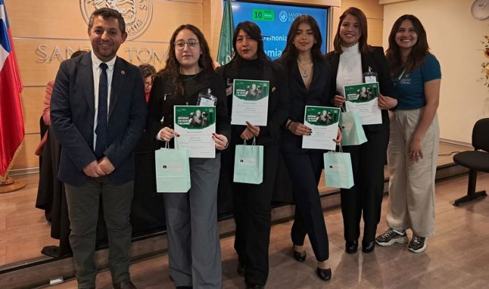 Torneo de Debates de Santo Tomás promueve pensamiento crítico y formación ciudadana