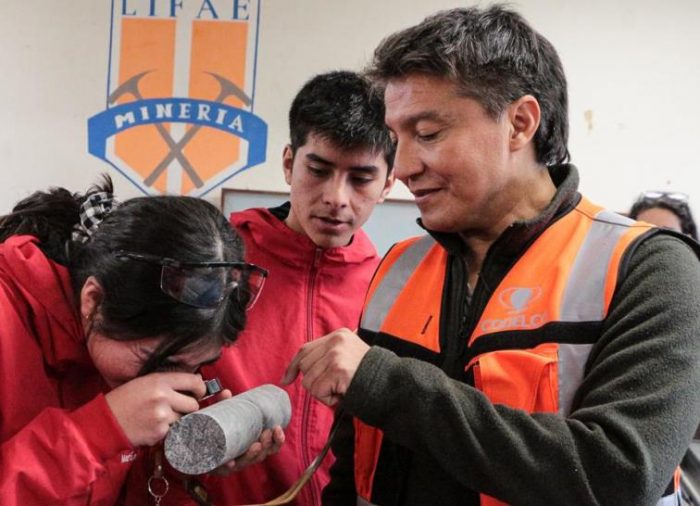 EN RUTA TP alcanza cerca de un 50% de avance y ya conecta a 41 liceos técnico profesionales con el mundo productivo